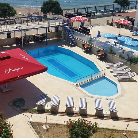 Hotell One Day 3*