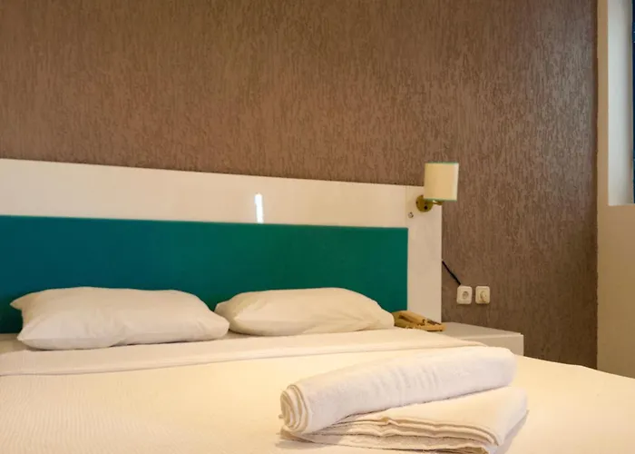 Отель One Day 3*